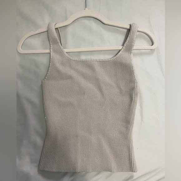 Sculpt Knit Squareneck Tank - Matte Pearl - Size Small - Picture 2 of 3